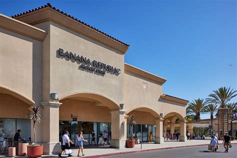 premium outlets camarillo ca.